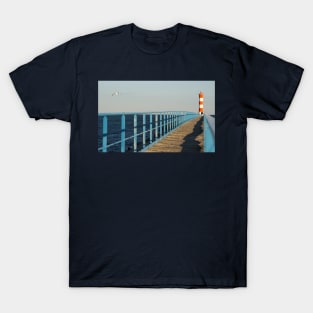 Port la Nouvelle pier. T-Shirt